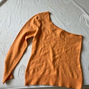 Joos Tricot orange one shoulder knit top
